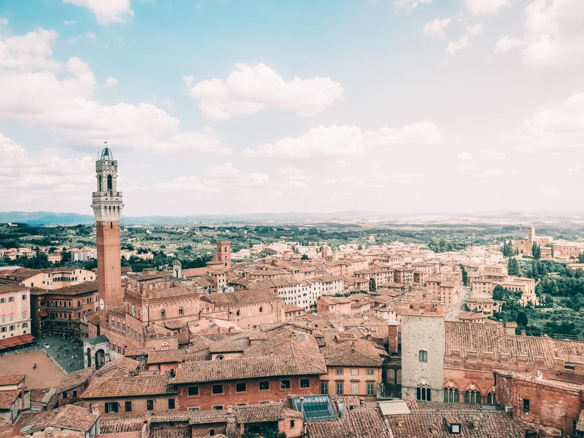Hotel Torre Del Fuggisole Siena Esterno foto