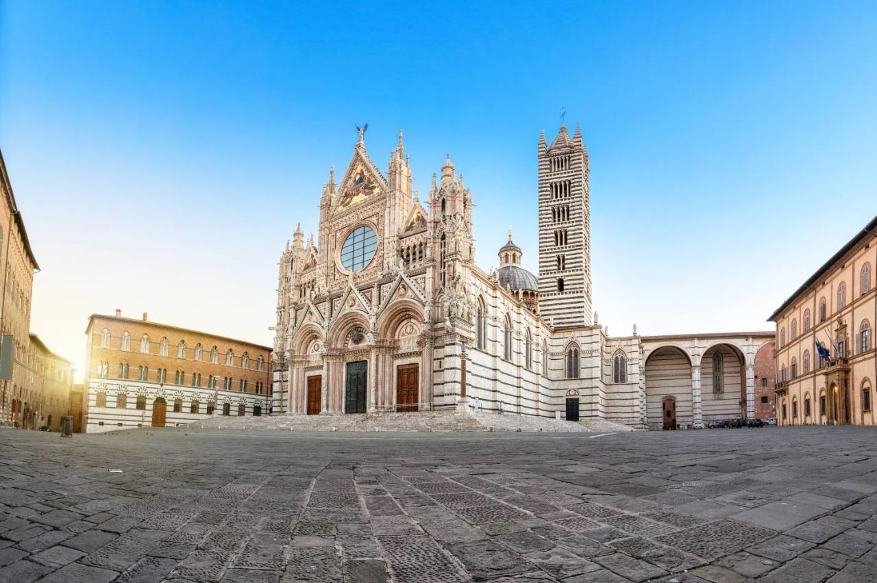 Hotel Torre Del Fuggisole Siena Esterno foto