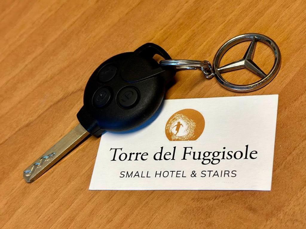 Hotel Torre Del Fuggisole Siena Esterno foto